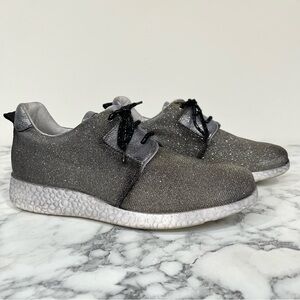 Unity In Diversity Metallic Grey Lace Up Sneaker Size 39 (US 8-8.5)